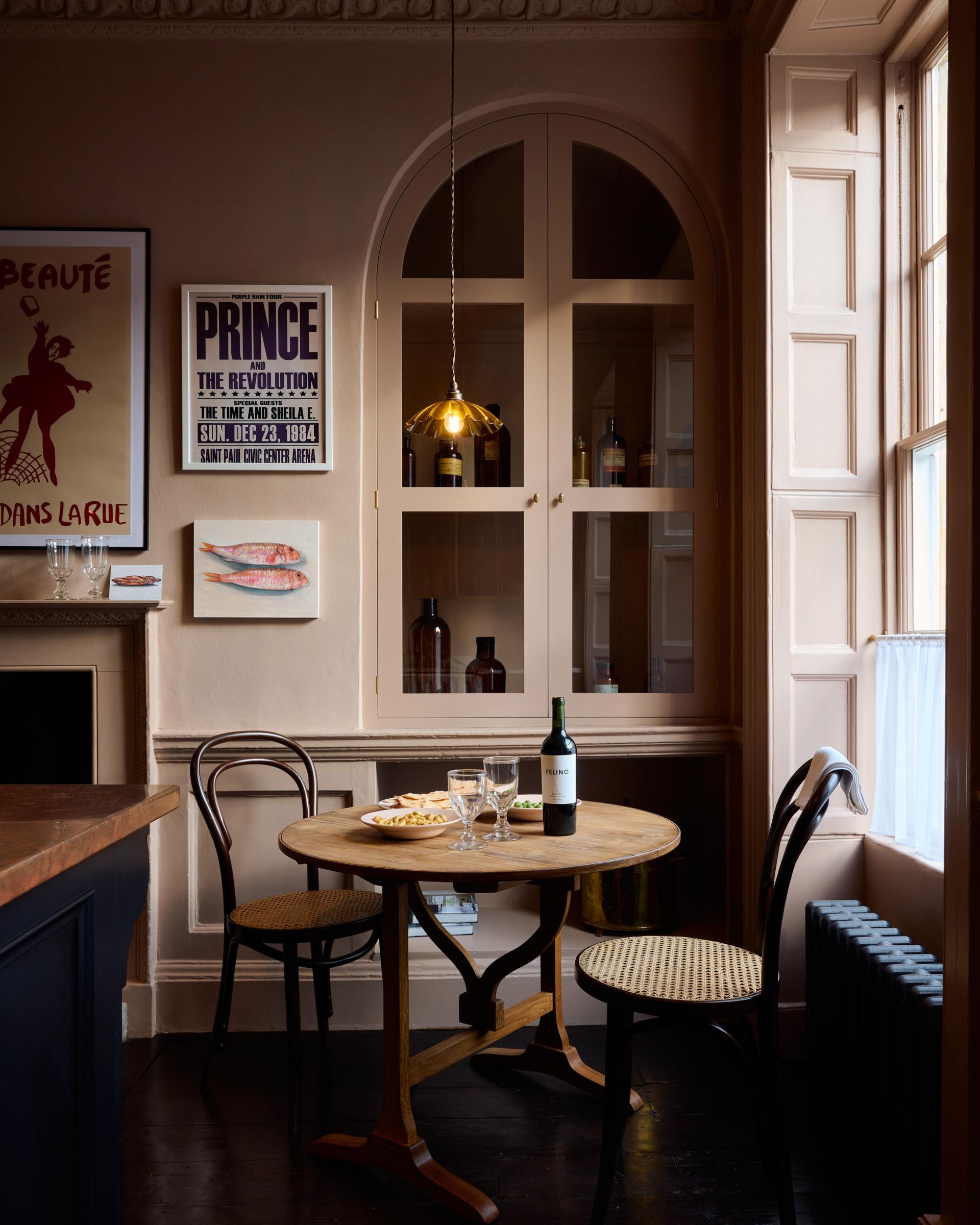 our-showrooms-devol-kitchens